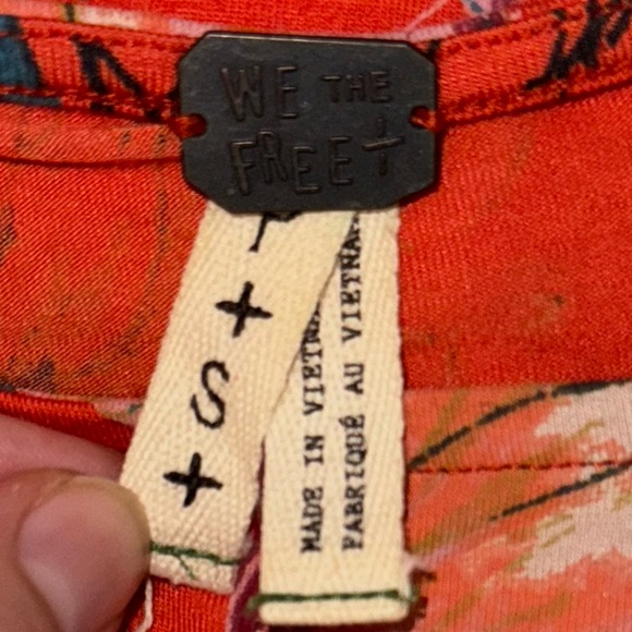 Free People Birds of Paradise Floral Off the Shoulder Bell Sleeve Top Blouse - Picture 3 of 7